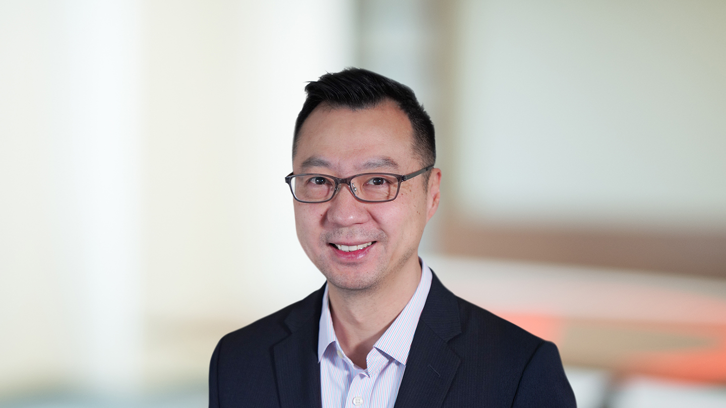 Headshot of Eric Sheng
