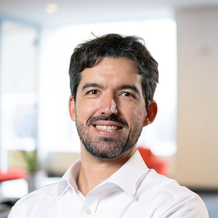 Headshot of Andre Mello