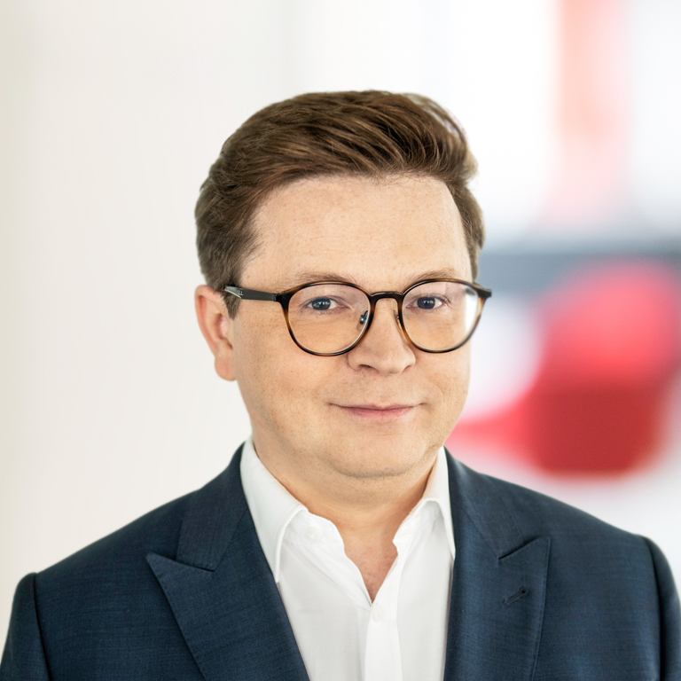 Headshot of Marcin Szczuka