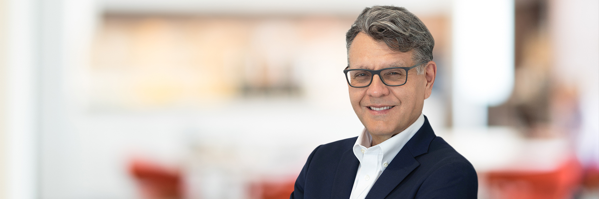 Headshot of Hernan Saenz