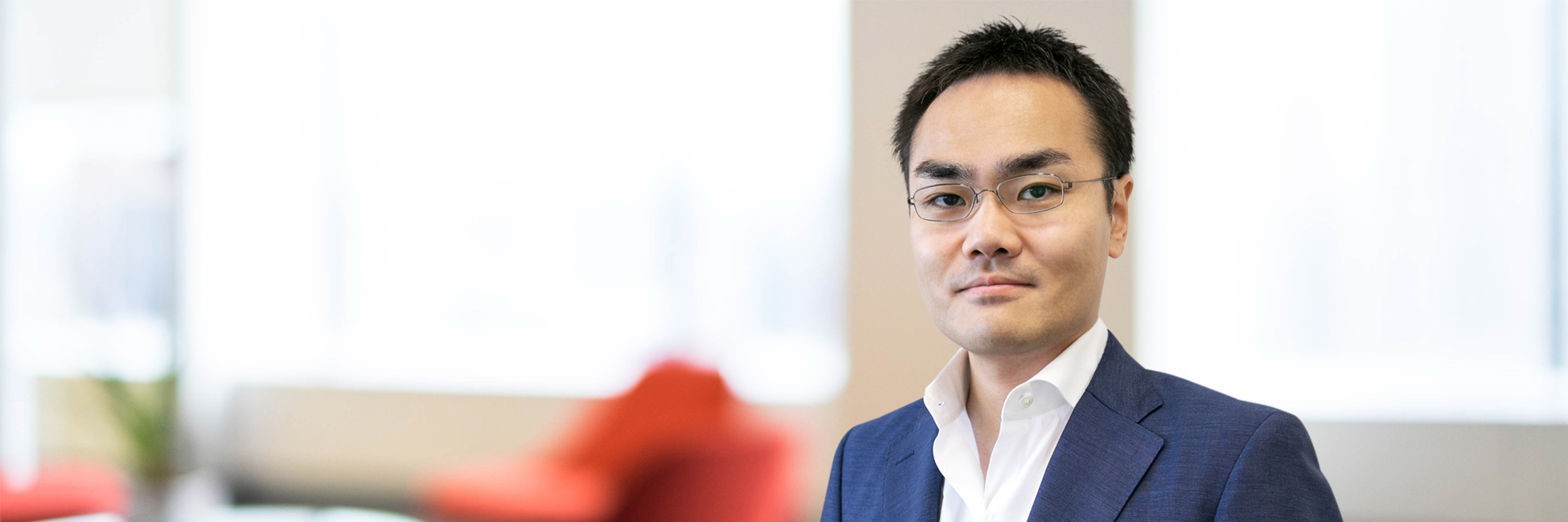 Headshot of Takashi Ohara