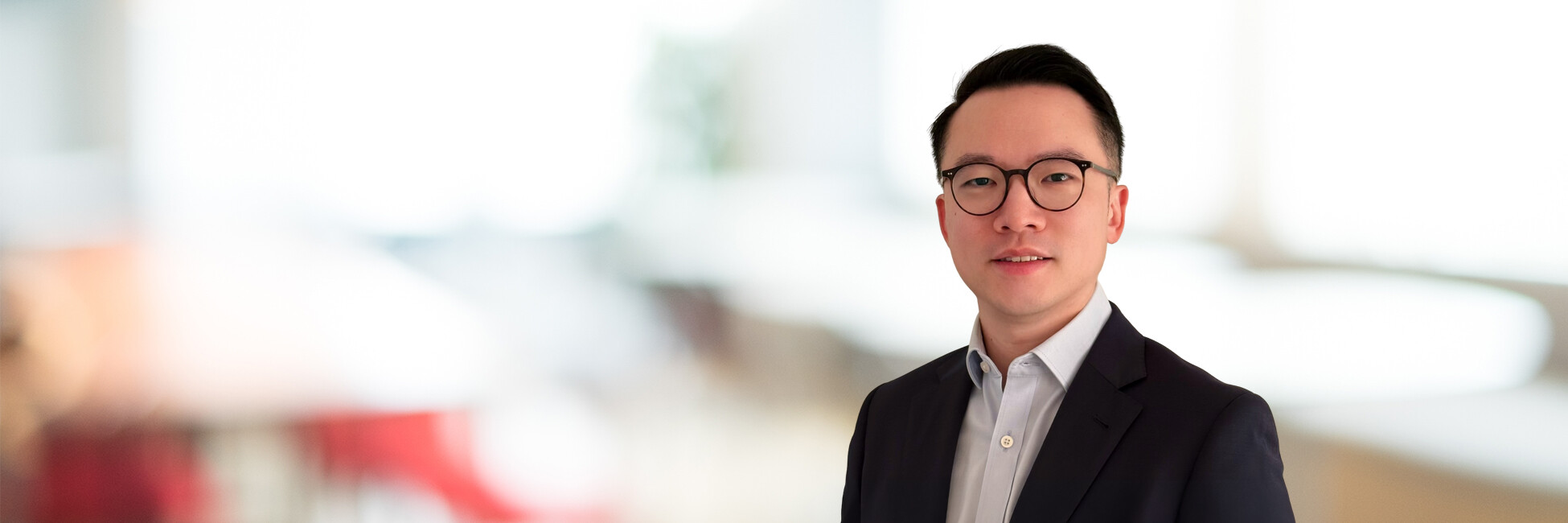 Headshot of John Zheng