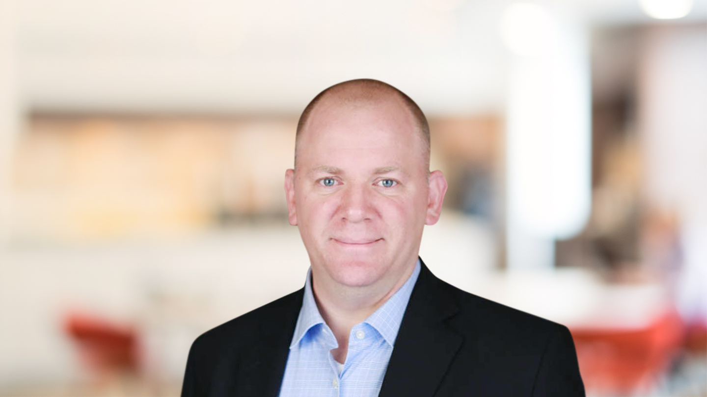 Headshot of Michael Robbins