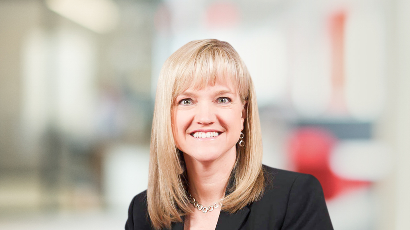 Headshot of Laura Miles