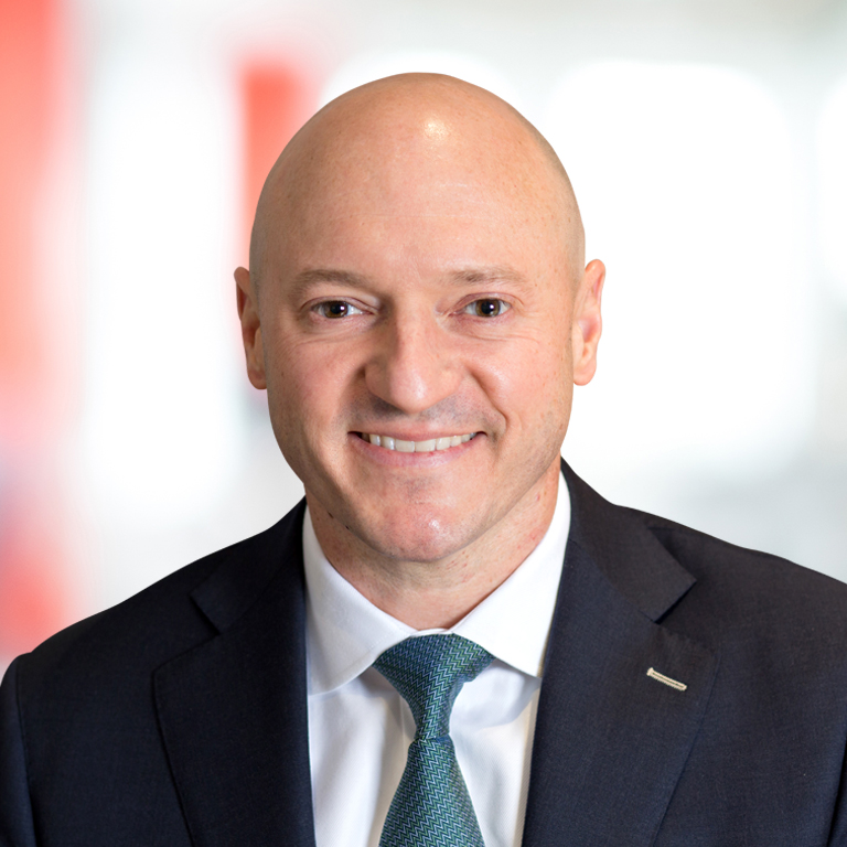 Headshot of Andrew Grieve
